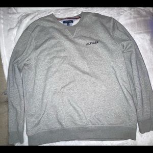 Tommy Hilfiger crewneck sweater